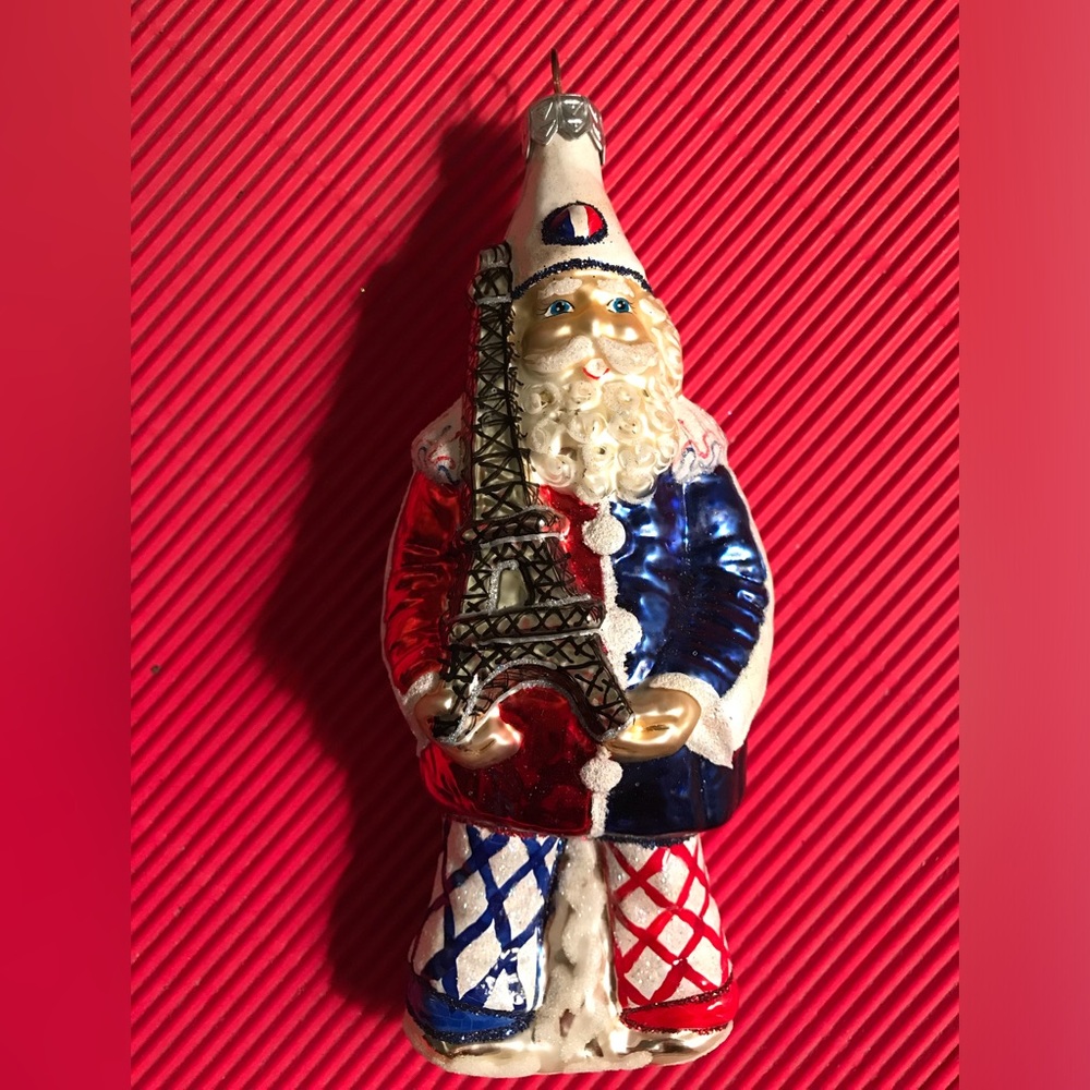 Slavic Treasures France Santa